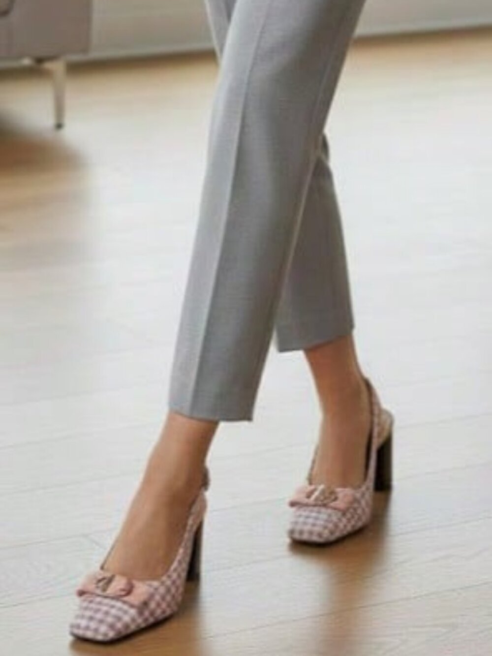 Pink Elegant Women' Soft Chunky houndstooth Heel Pumps - Picture 3 of 8